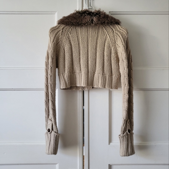 VTG Y2K Body Central Fur Collar Cropped Zip Up Sweater - Picture 2 of 6